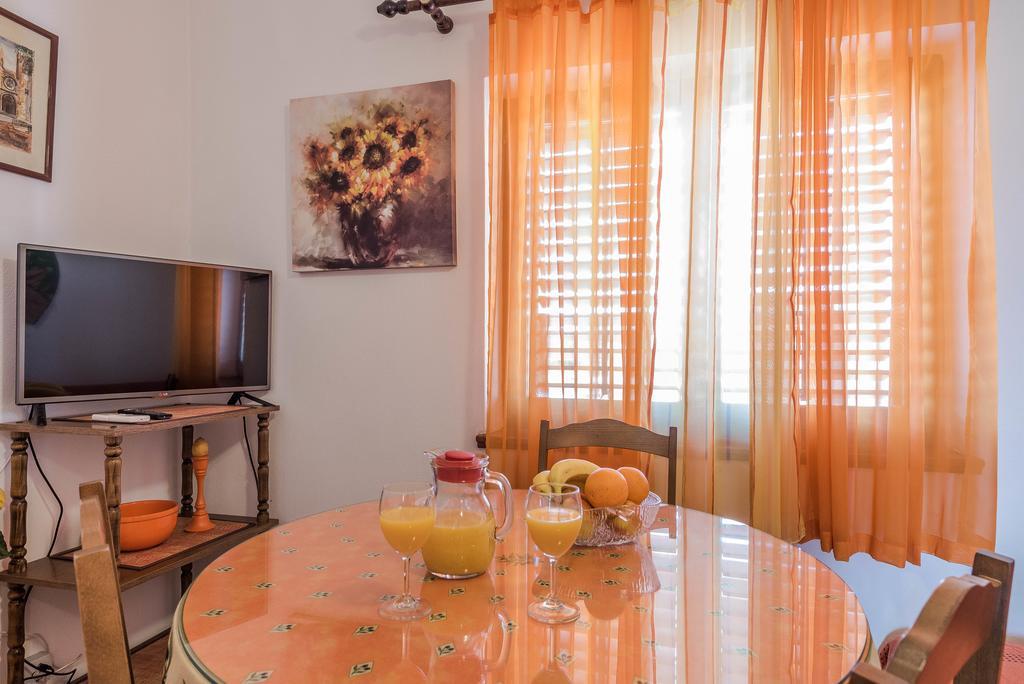 Apartments Eva Sukošan المظهر الخارجي الصورة