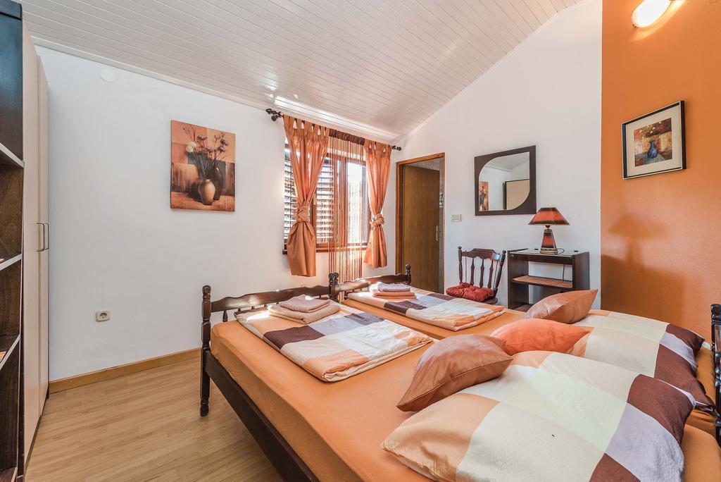 Apartments Eva Sukošan المظهر الخارجي الصورة